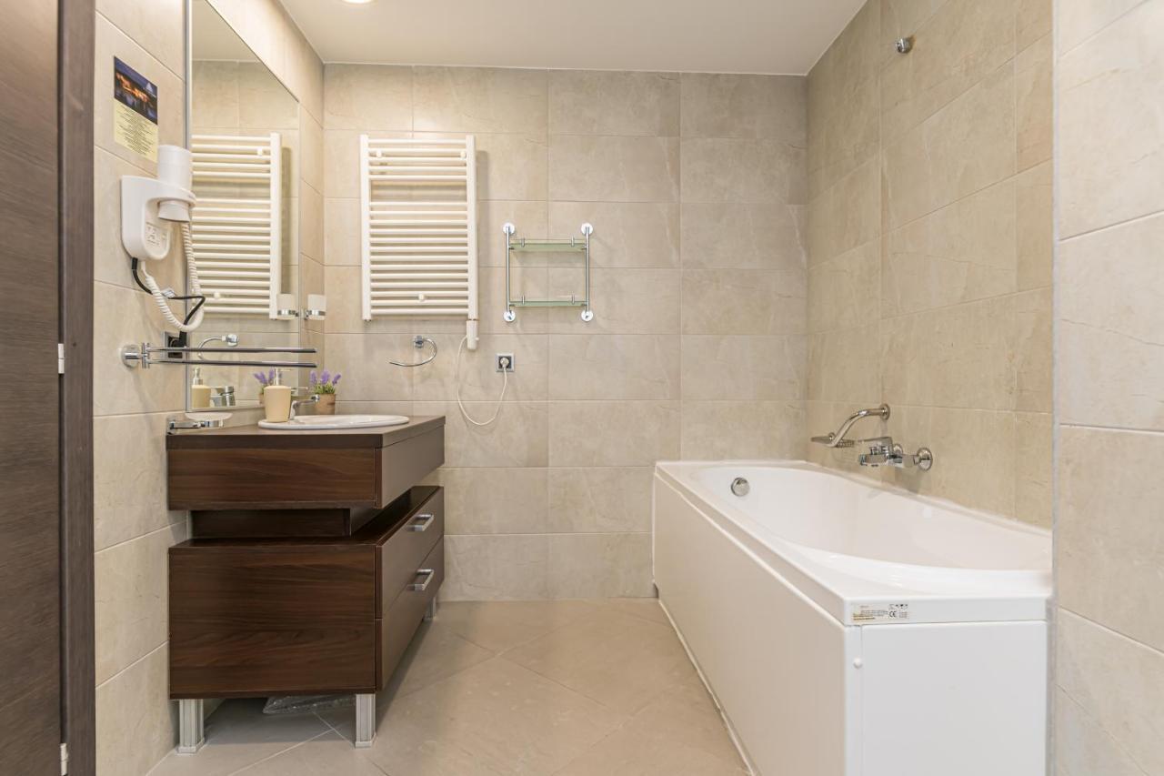 Ambient Apartment In Silver Montain - โปยานาบราซอฟ ภายนอก รูปภาพ