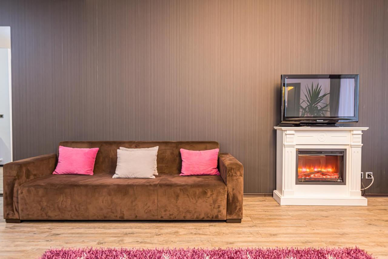 Ambient Apartment In Silver Montain - โปยานาบราซอฟ ภายนอก รูปภาพ